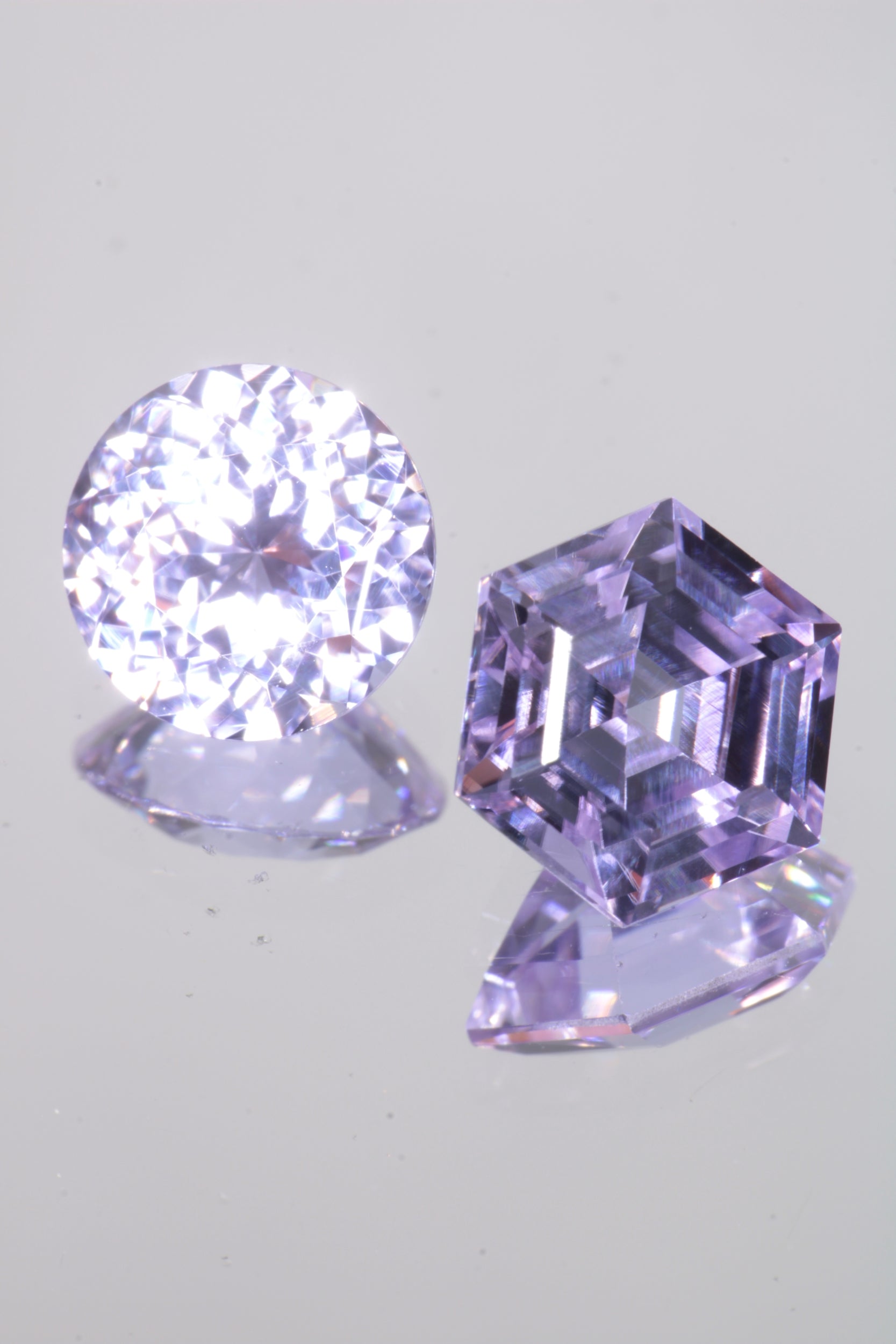 Lab Perovskite Cut Gems, Pink to Orange Red Laser YAP