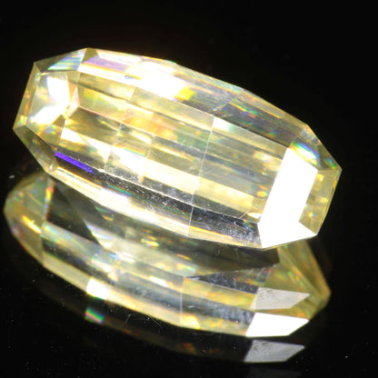 Faceted Wakefieldite Yellow Barred Oval cut gem