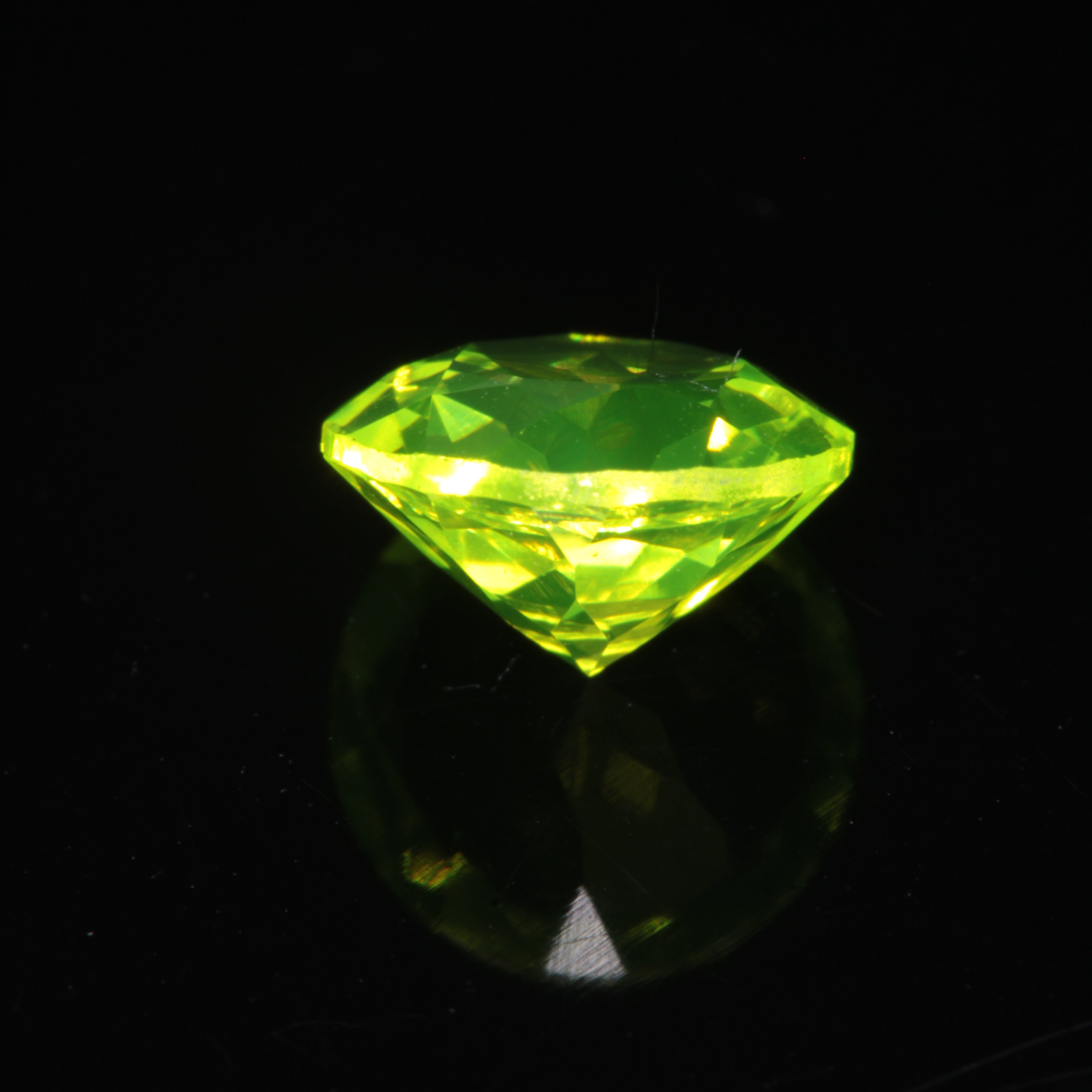 Shallow Flower Cut Gem