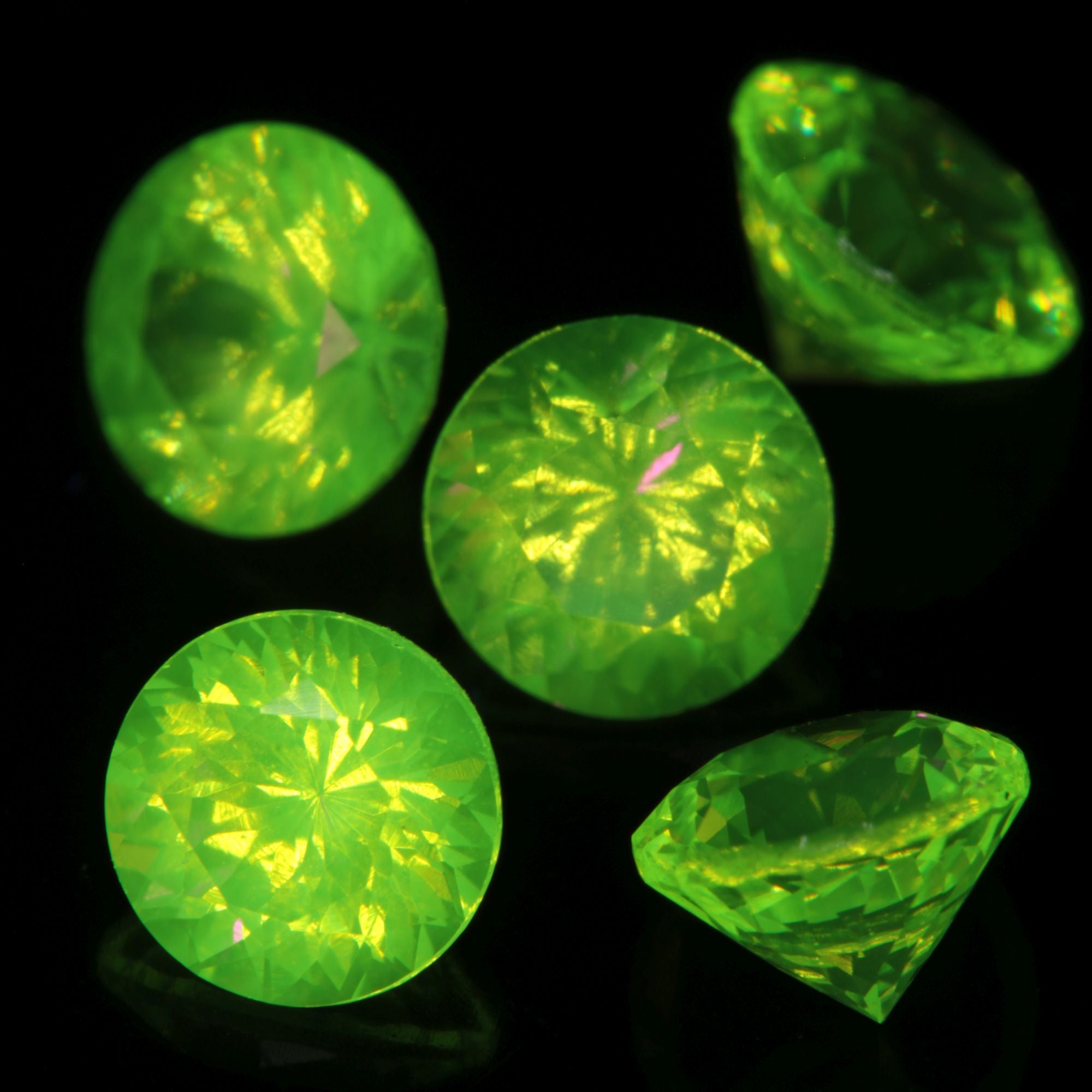 Faceted LuAG 3mm Round gemstone
