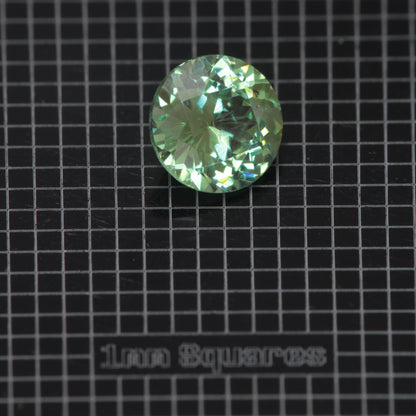 Faceted Round Mint Garnet YAG:Cr3+ Gem