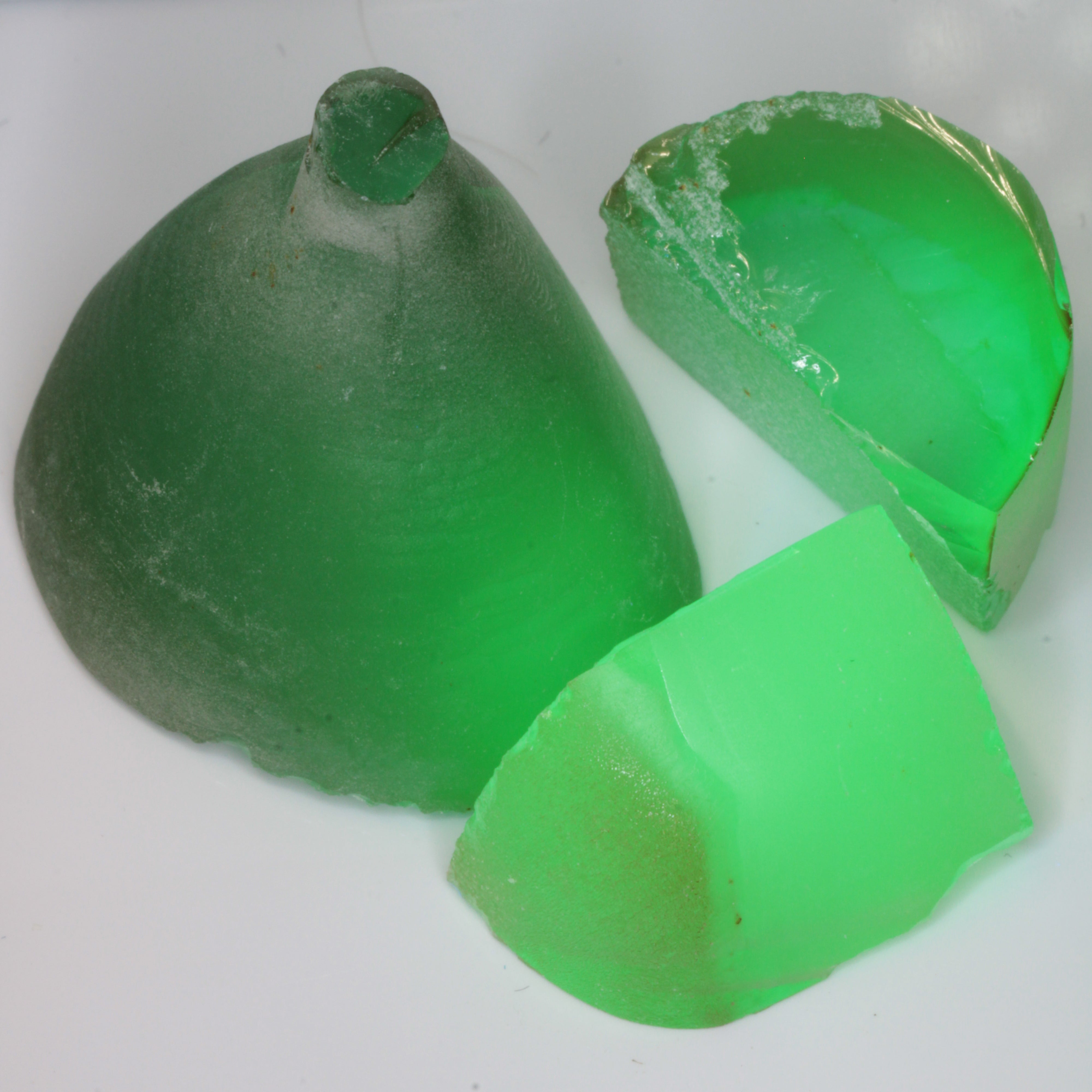 Green Spinel, Djeva Magnanese Spinel with Green Fluorescence