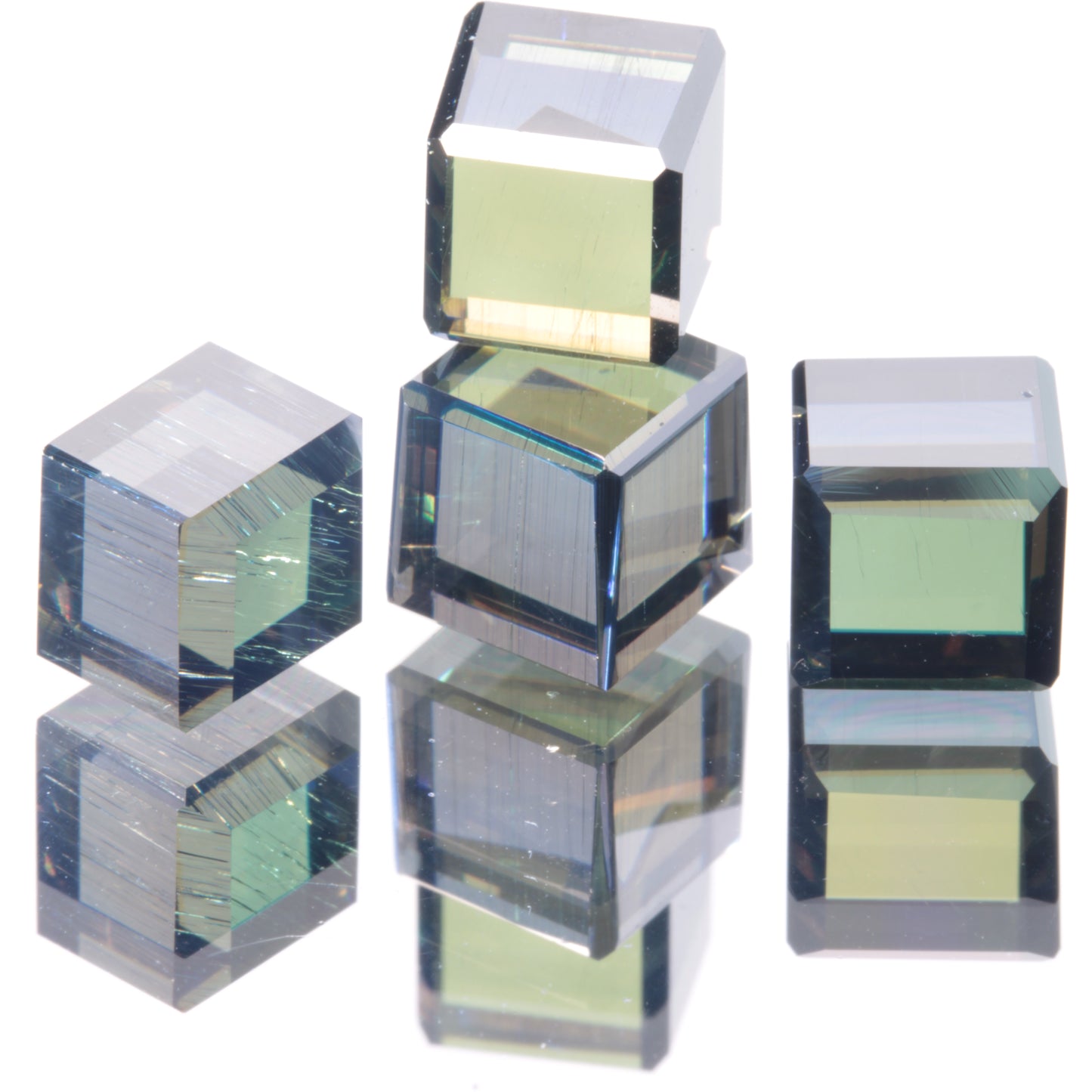 Polished Light Dichroic Cube (Wonky) showing yellow and blue axes