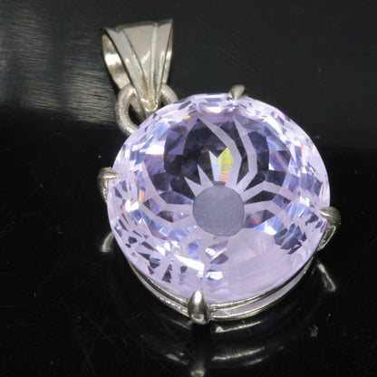 Faceted Nd:YAG Spider Round Gem Pendant