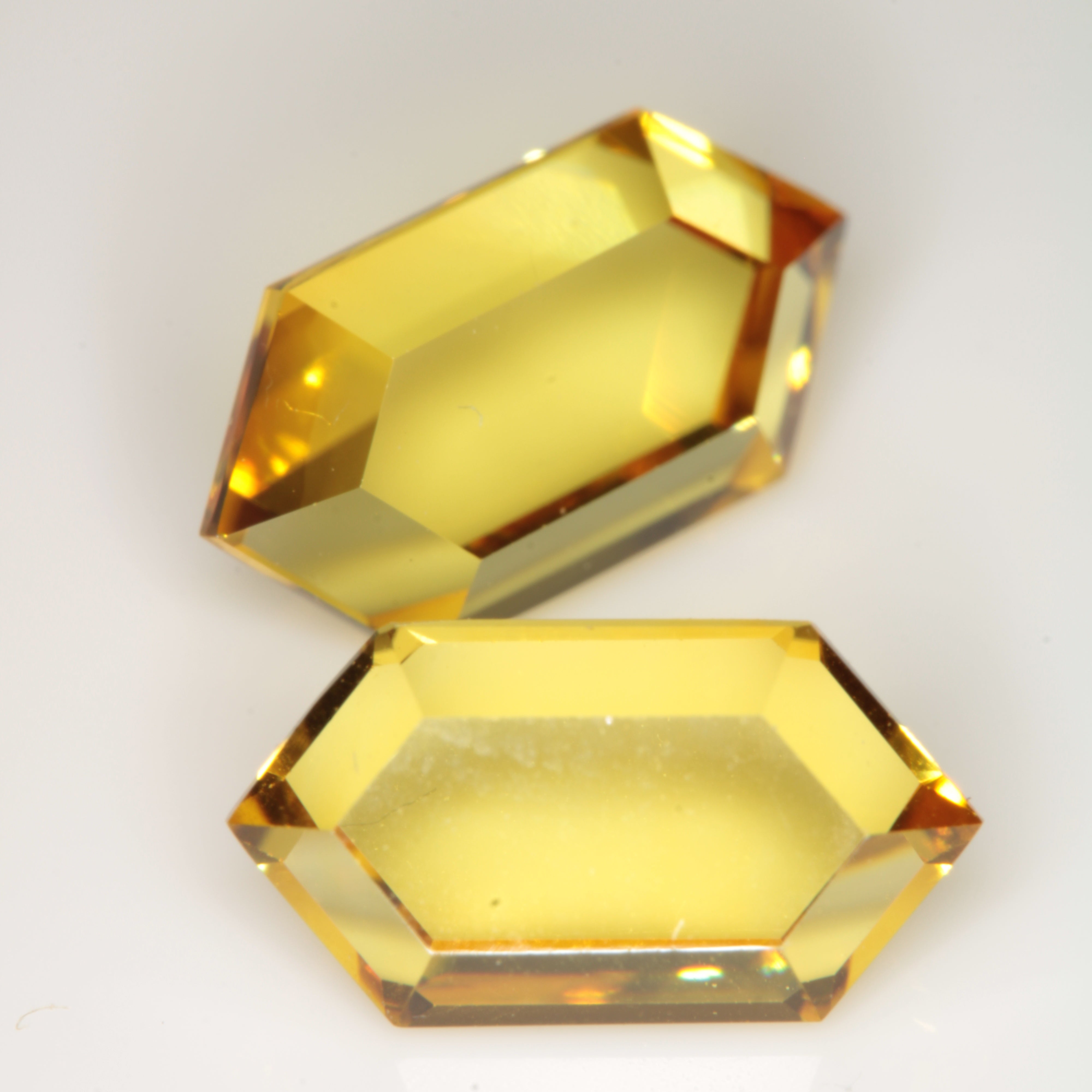 Faceted Golden Yellow Sapphire Classic Thin RetroHex Gemstone