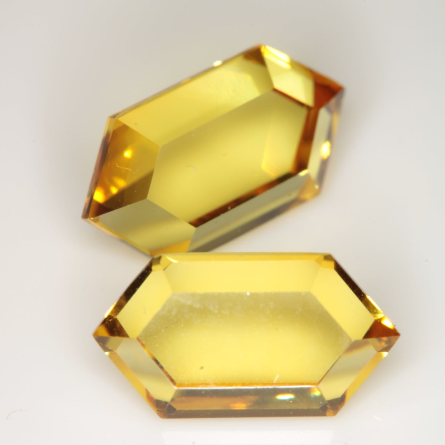 Faceted Golden Yellow Sapphire Classic Thin RetroHex Gemstone
