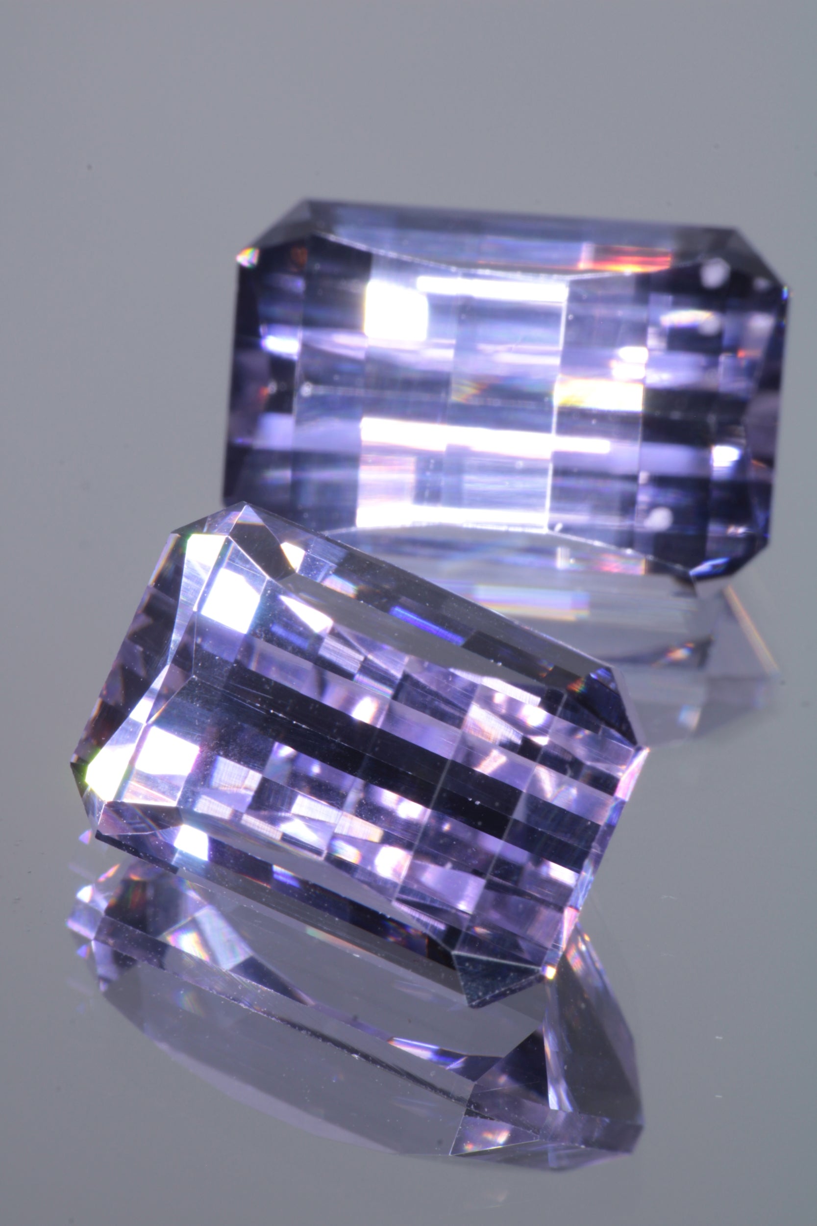 Pure Nd YAG Stones, Fancy Violet Laser Garnet Loose Gems
