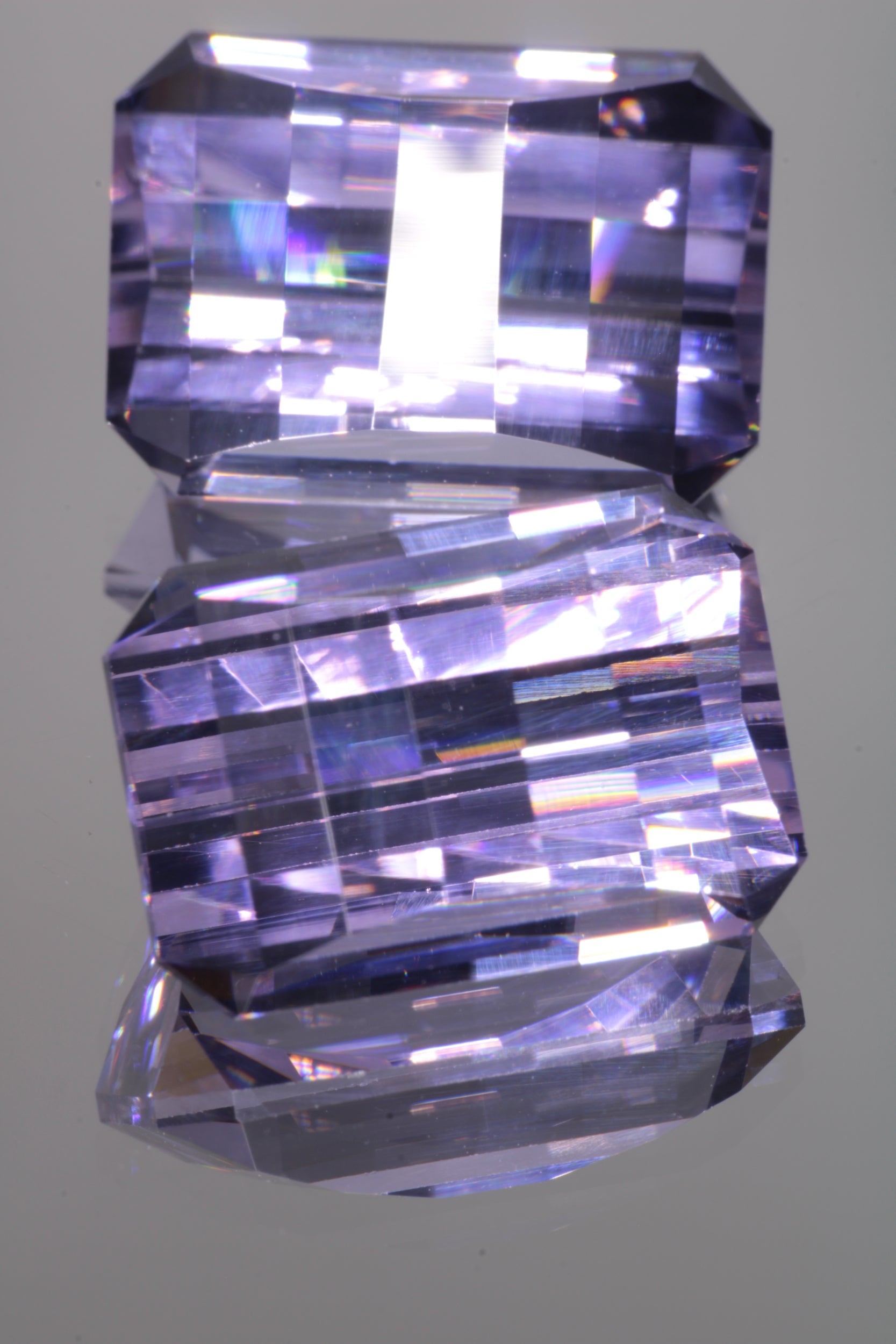 Pure Nd YAG Stones, Fancy Violet Laser Garnet Loose Gems