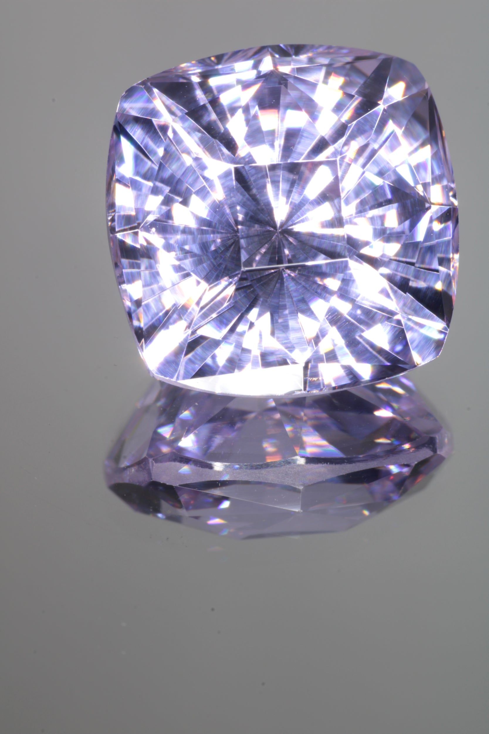 Pure Nd YAG Stones, Fancy Violet Laser Garnet Loose Gems