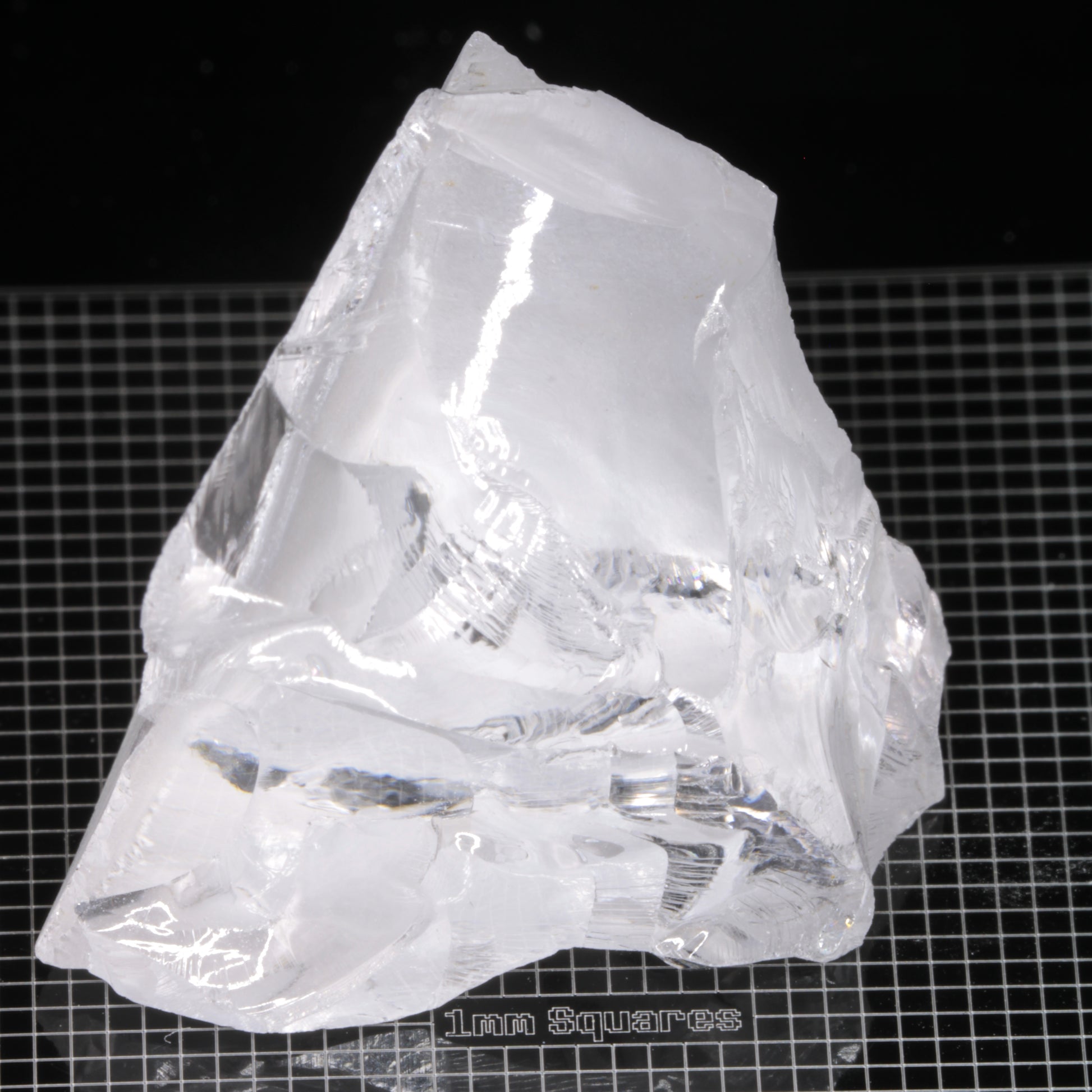 Chunk of Sapphire Grown for the F-35 Fighter Jet