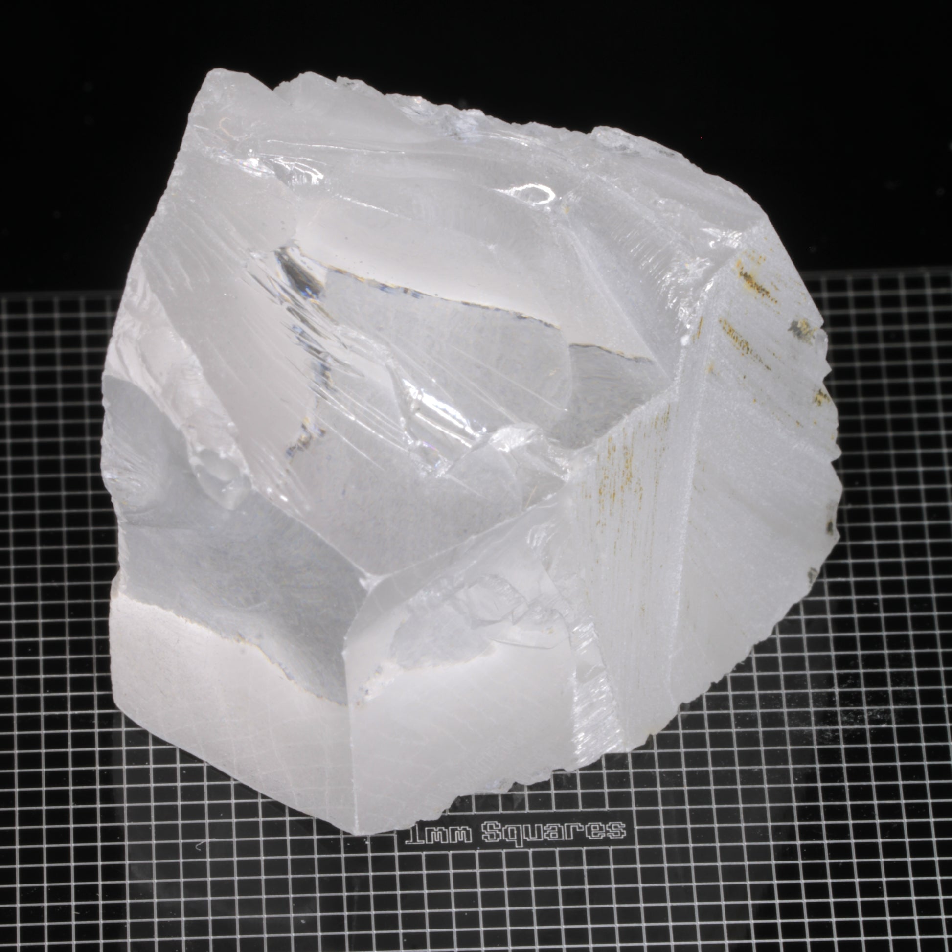 Chunk of Sapphire Grown for the F-35 Fighter Jet