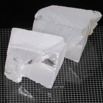Rough F-35 Clear Sapphire Pieces