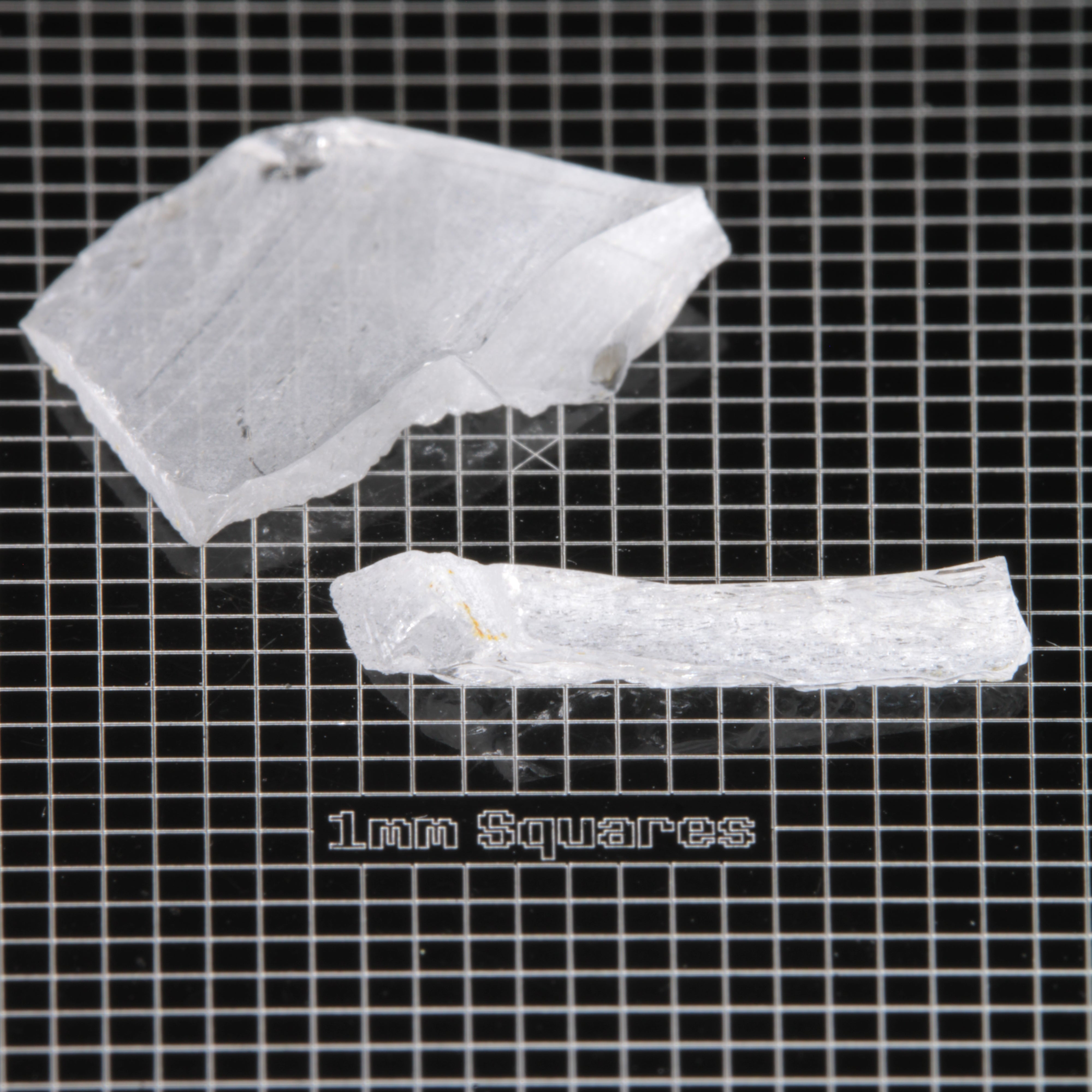 Rough F-35 Clear Sapphire Pieces