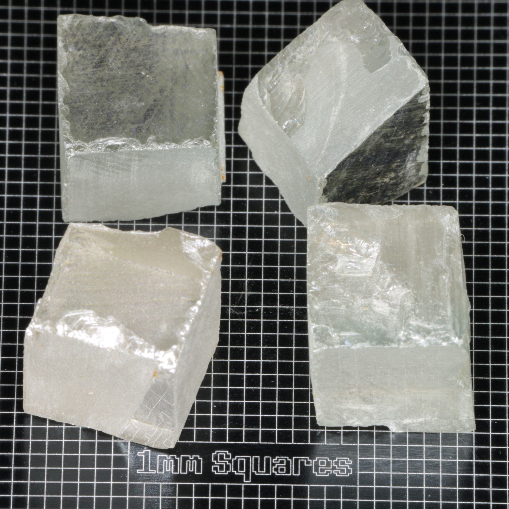 Rough Needly Moissanite Rough 2-3g In Weight