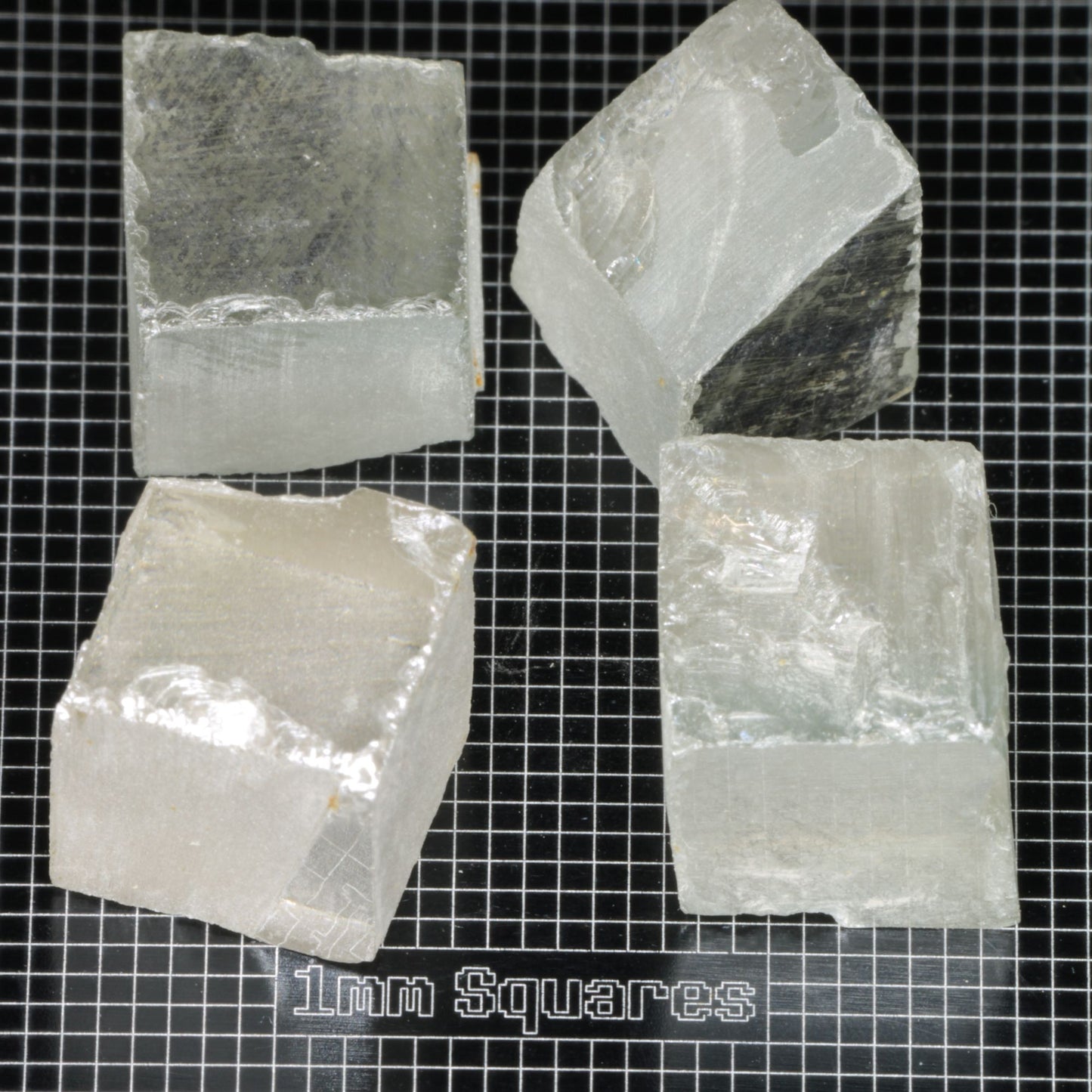 Rough Needly Moissanite Rough 2-3g In Weight