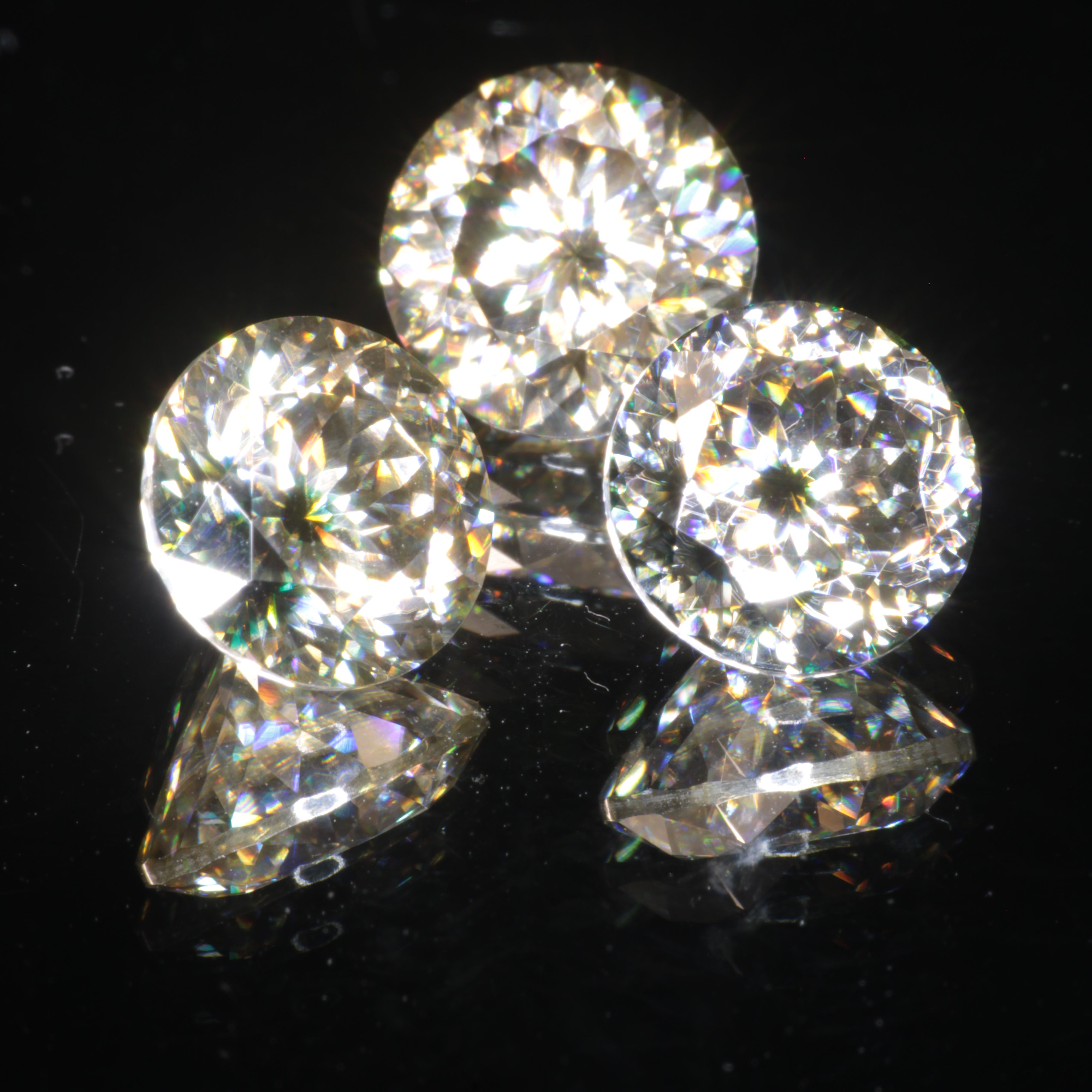 Moissanite Eyes, Loose Round Cut Bicolor Moissanites