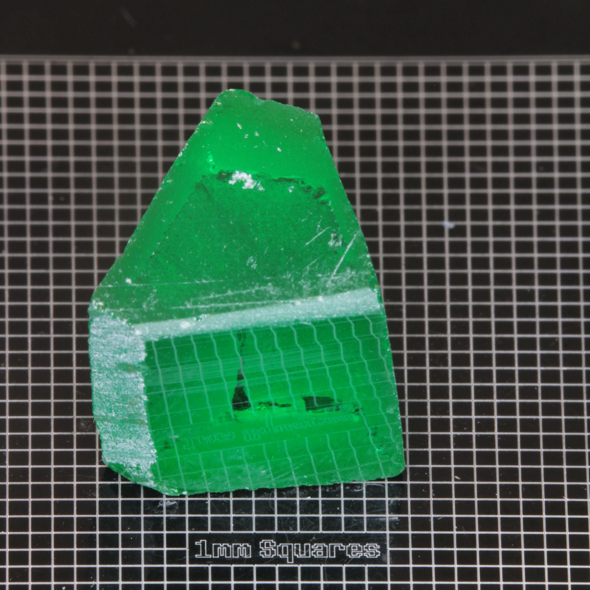 rough CTH:YAG Rough gemstone sized for USFG single stone competition 2026