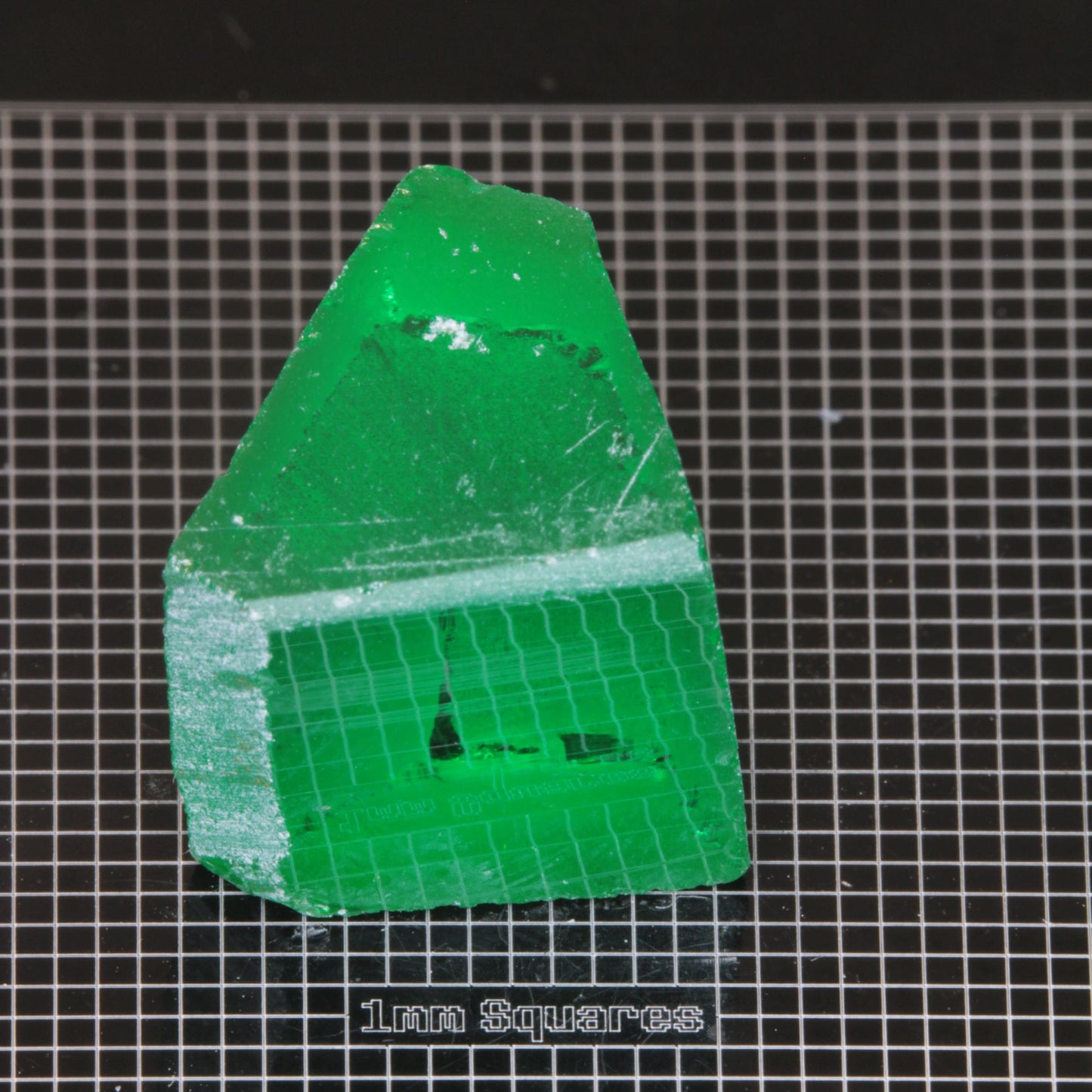 rough CTH:YAG Rough gemstone sized for USFG single stone competition 2026