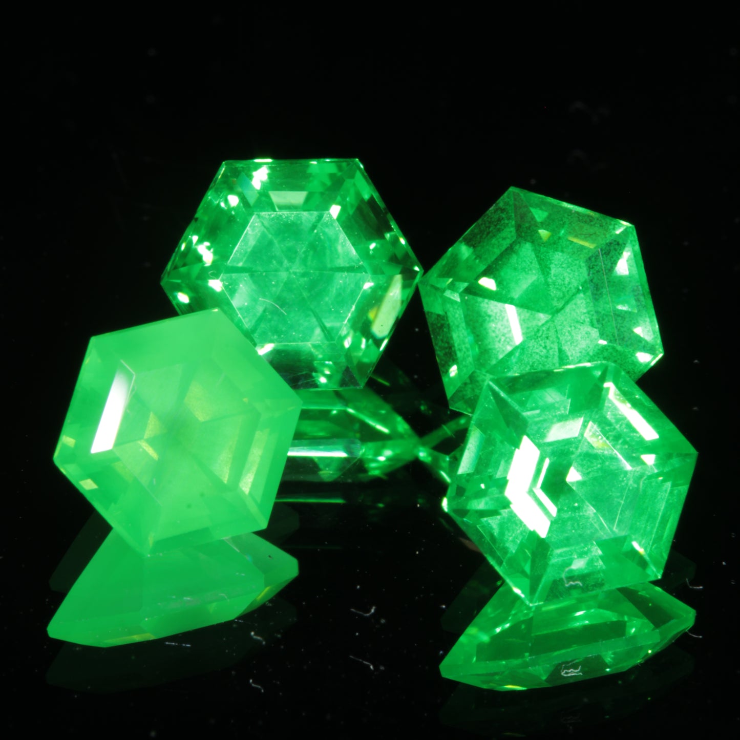 Faceted Vanadium YAG, Vivid Green Laser Garnet, YAG:V