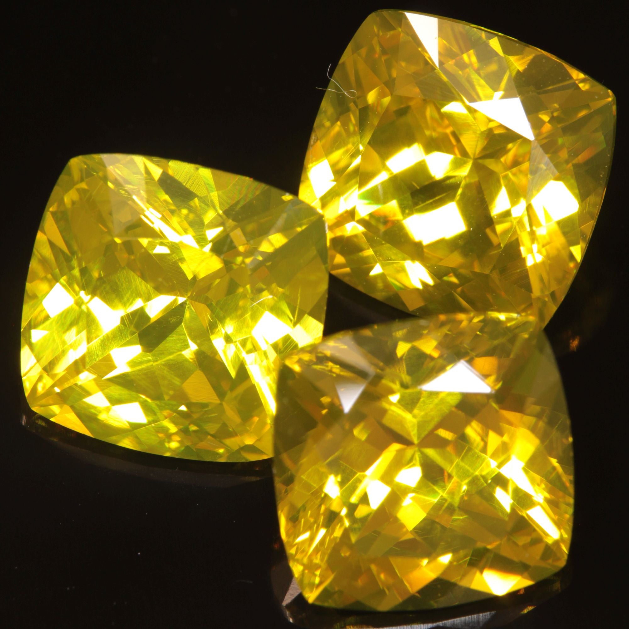 Golden Laser Garnet Faceted Stones, Ce+Nd YAG