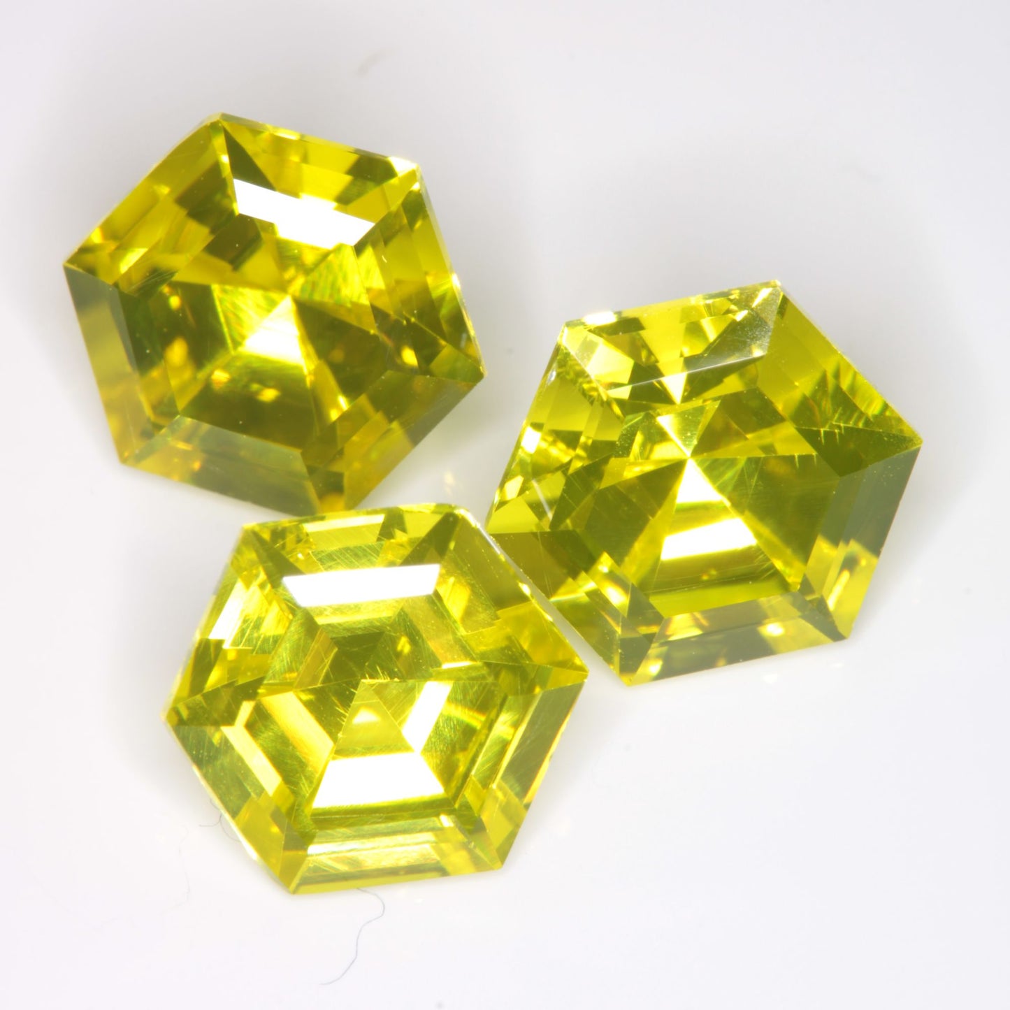 Golden Laser Garnet Faceted Stones, Ce+Nd YAG