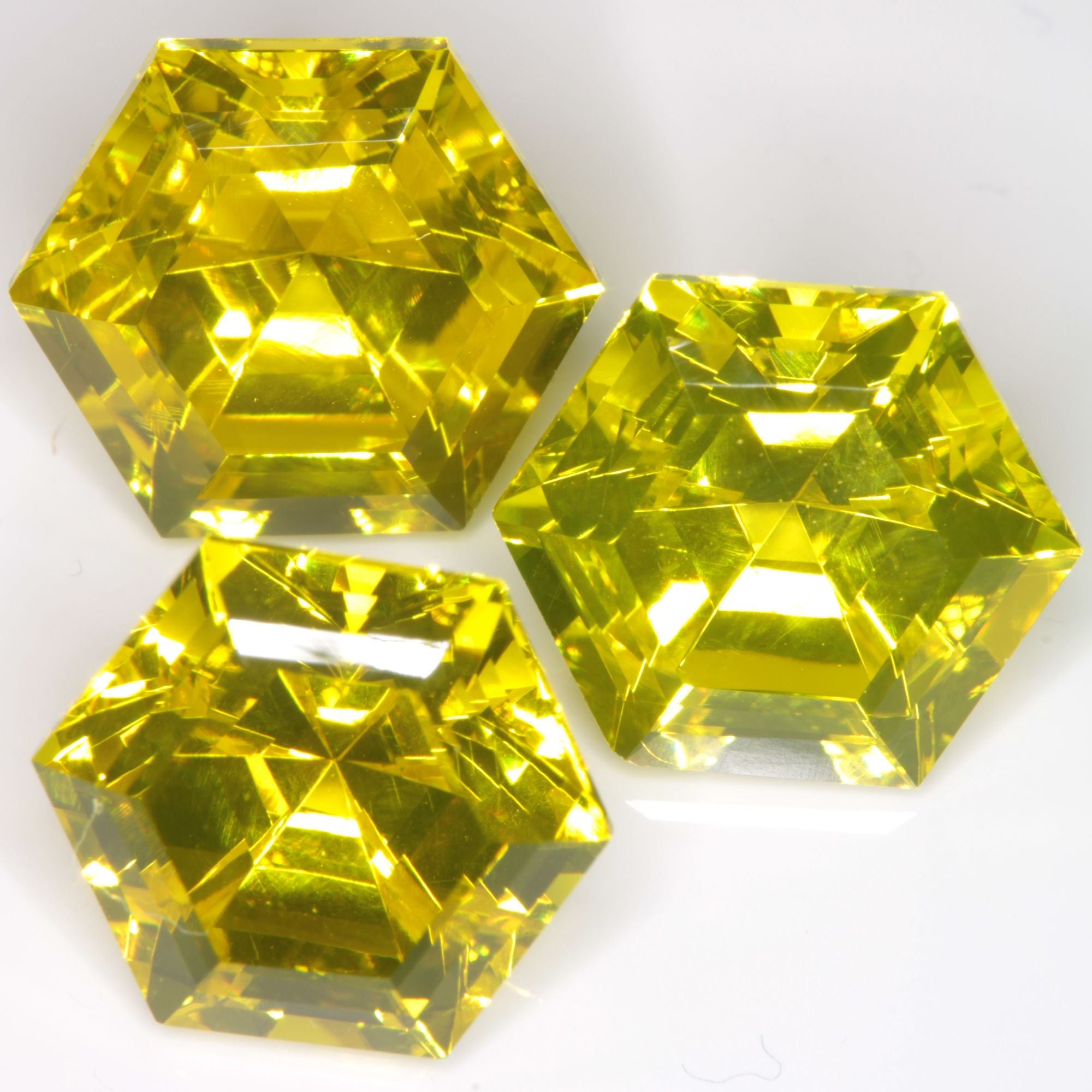 Golden Laser Garnet Faceted Stones, Ce+Nd YAG