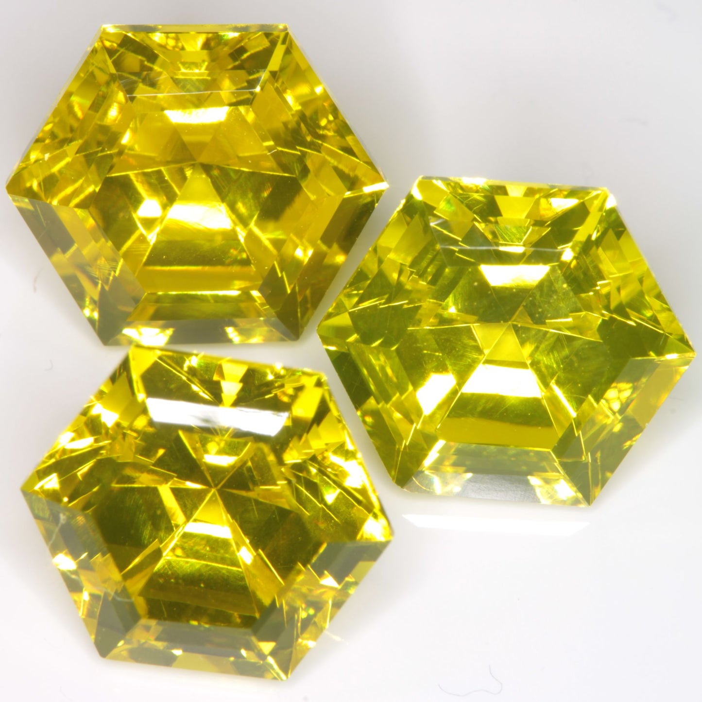 Golden Laser Garnet Faceted Stones, Ce+Nd YAG