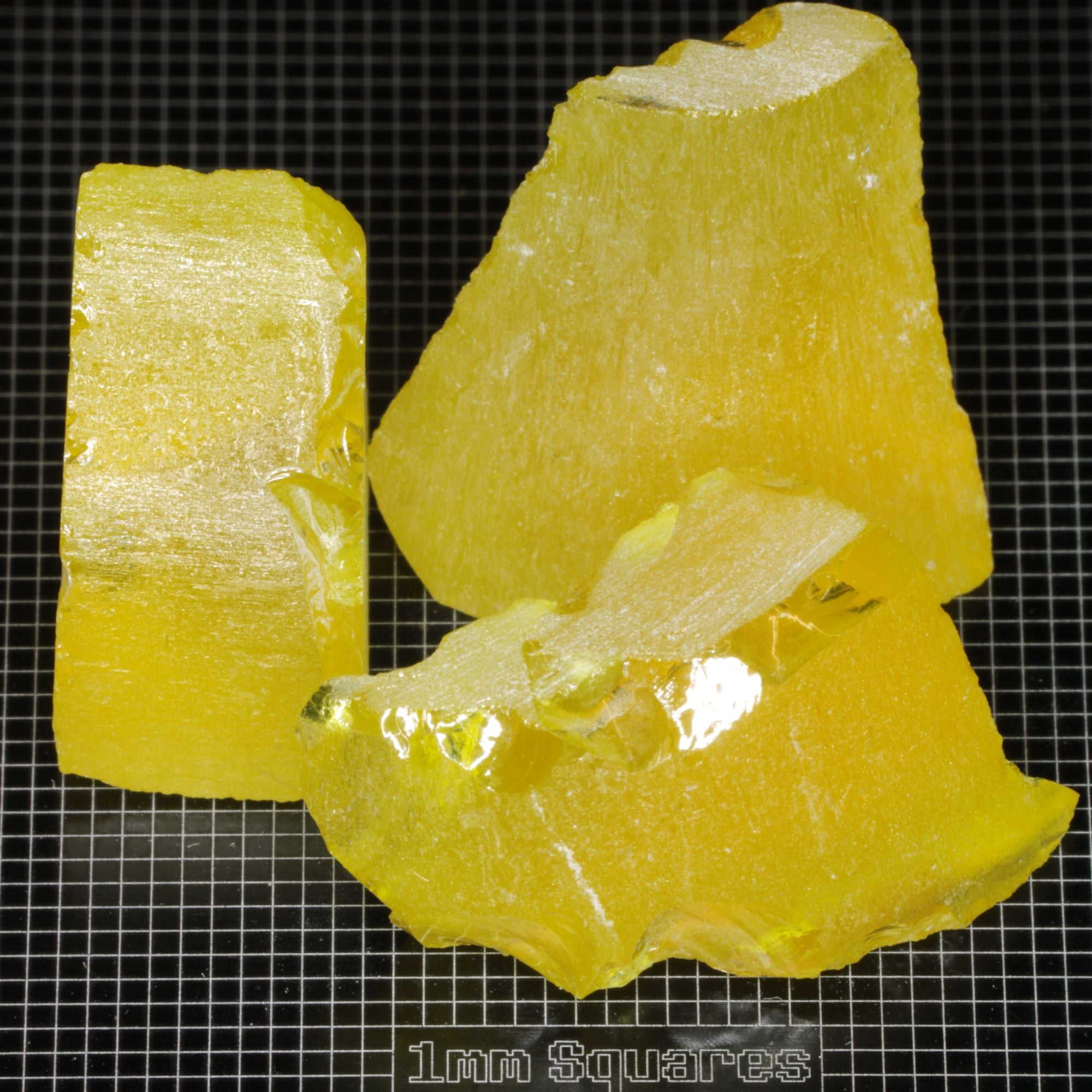 Golden Laser Garnet Facet Rough, Ce+Nd YAG
