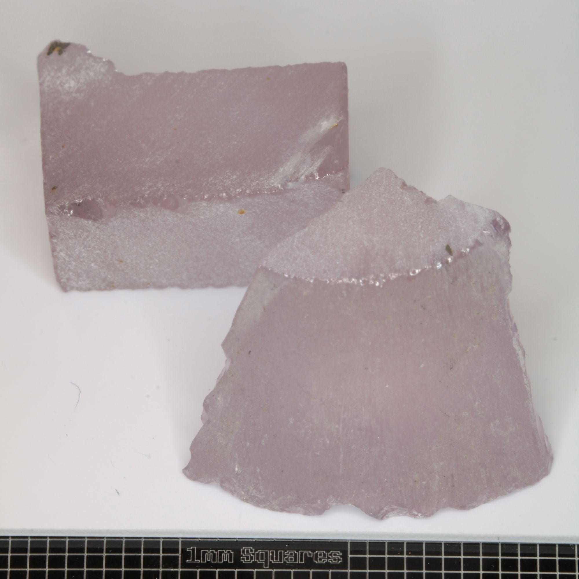 Nd:Ce YAG, Violet and Pink Laser Garnet Facet Rough