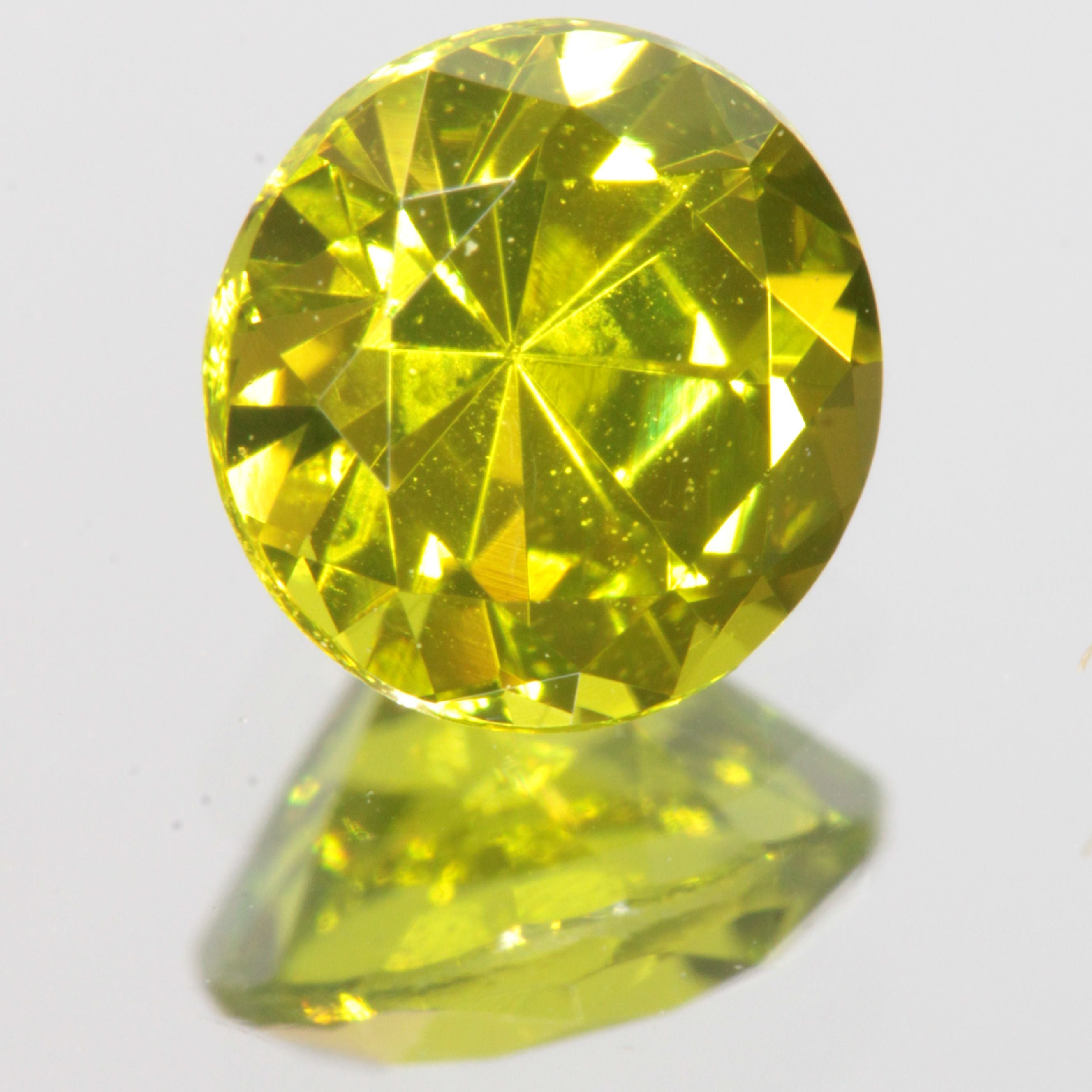 Zombie Garnet, Yellow Green Laser Garnet Faceted Stones, Ce+?? YAG