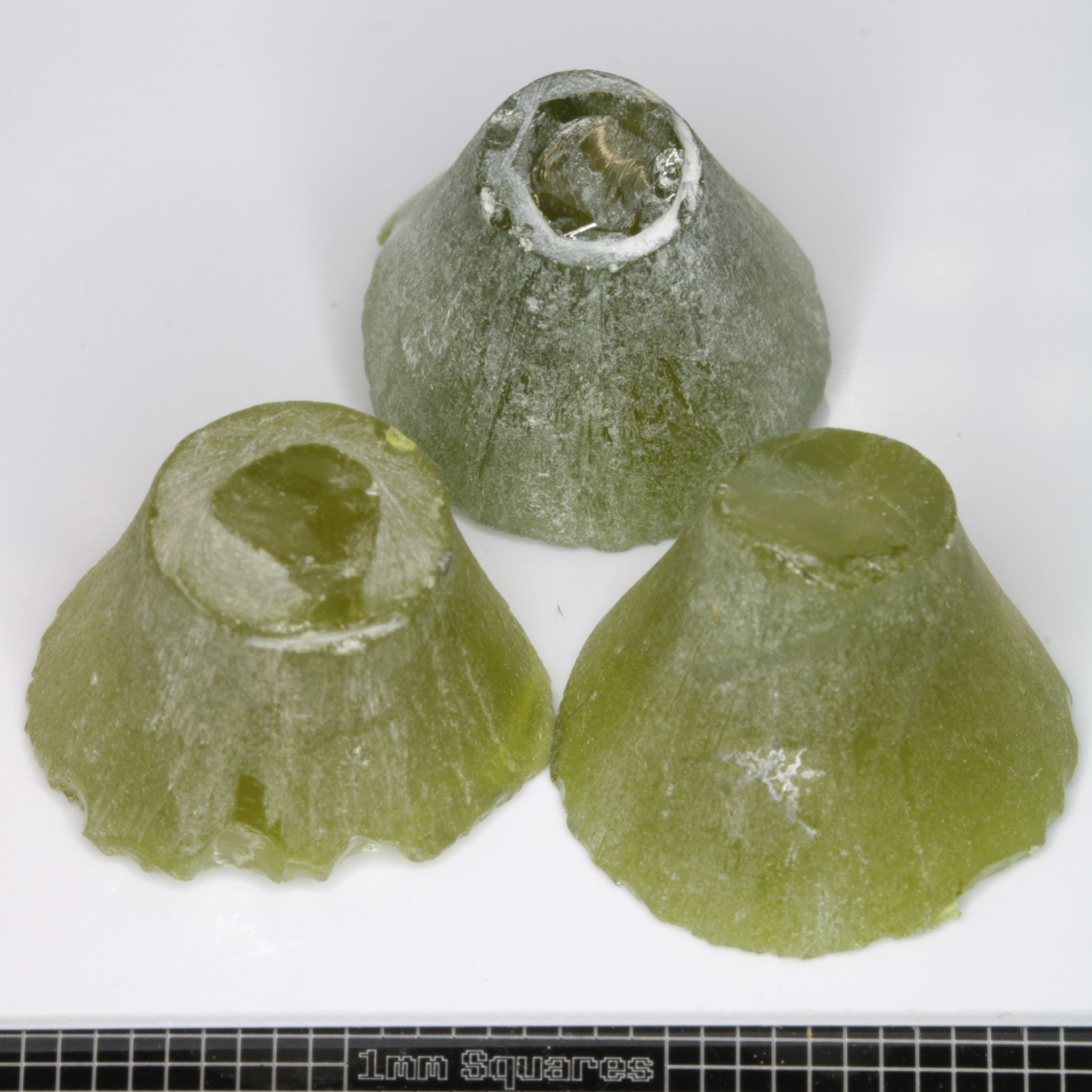 Zombie Garnet, Green Laser Garnet Facet Rough, Ce+?? YAG