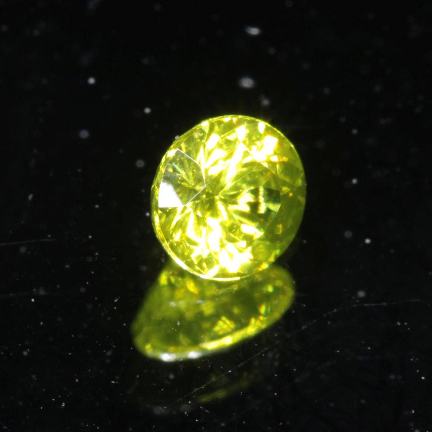 Zombie Garnet, Yellow Green Laser Garnet Faceted Stones, Ce+?? YAG