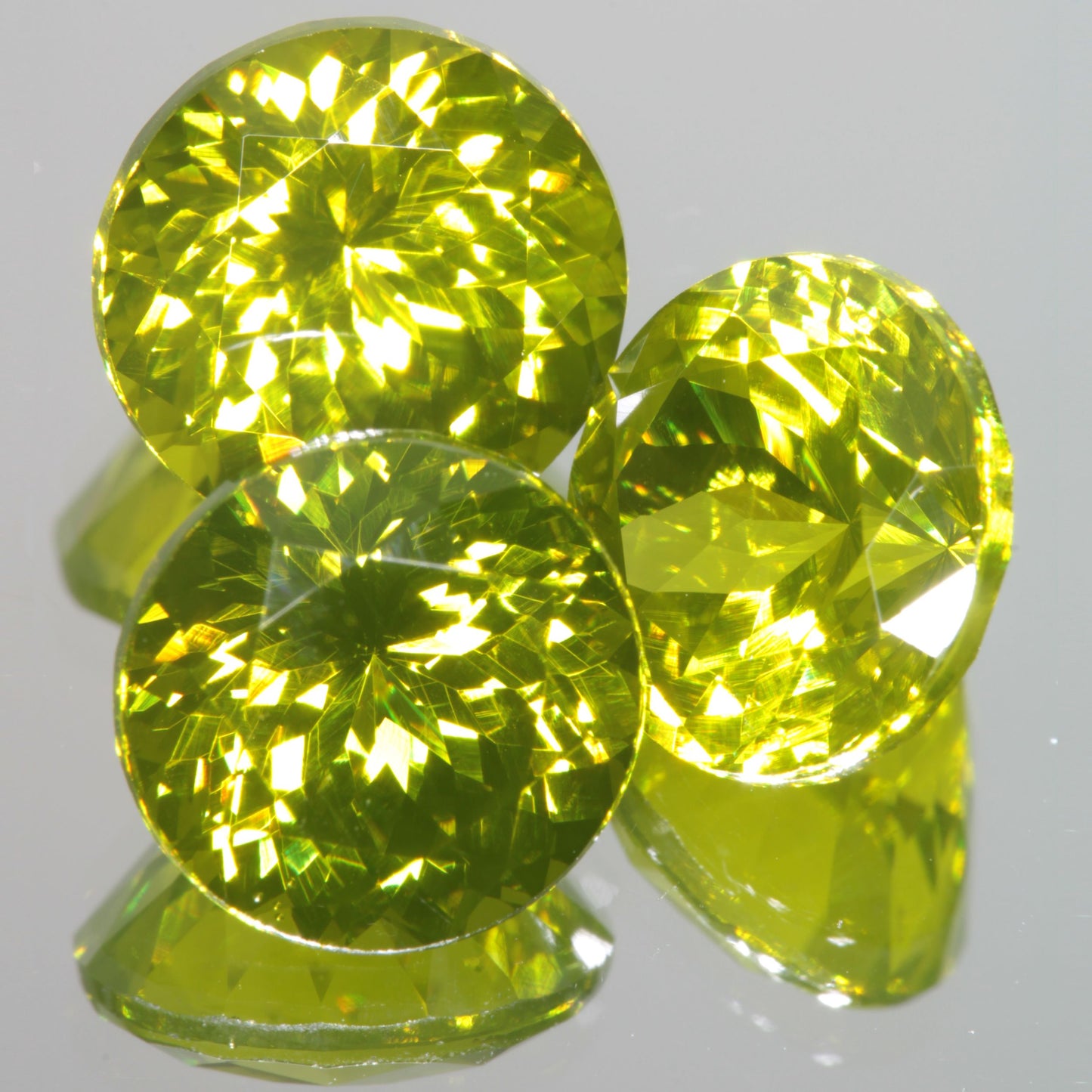 Zombie Garnet, Yellow Green Laser Garnet Faceted Stones, Ce+?? YAG