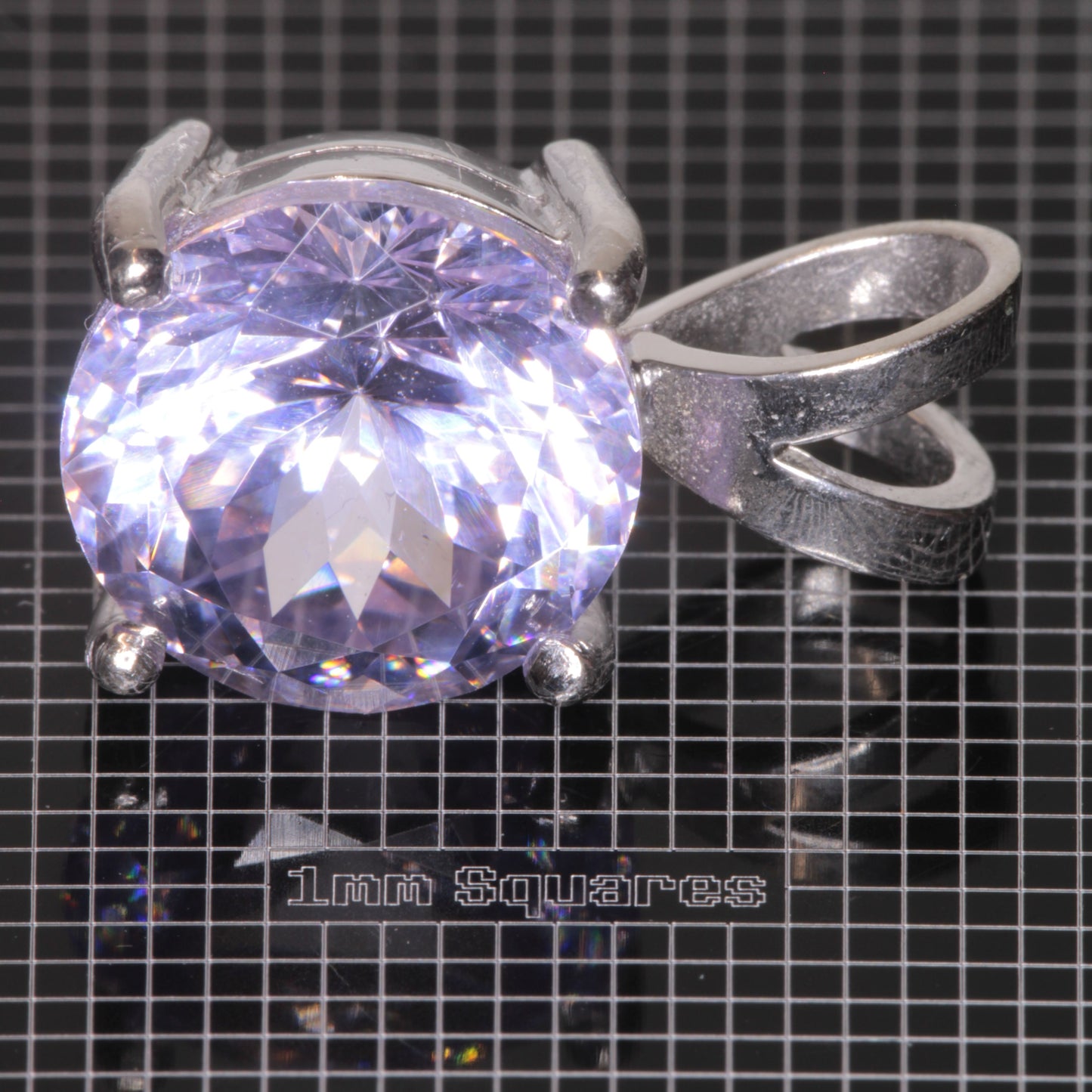 YAG:Nd Round Pendant in Sterling Silver