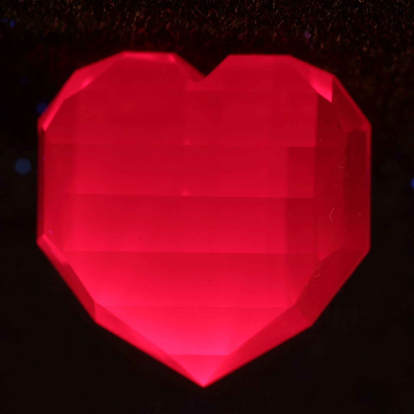 Pixel Cut Heart in Lab Ruby 14ct